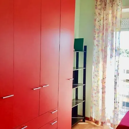 Casa Al Mare Con Terrazza * ネットゥーノ